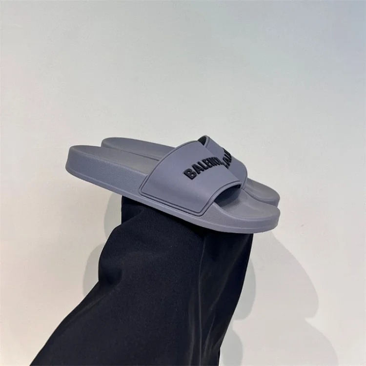 B-letter slippers couple style soft-soled one-piece beach sandals for outer wear