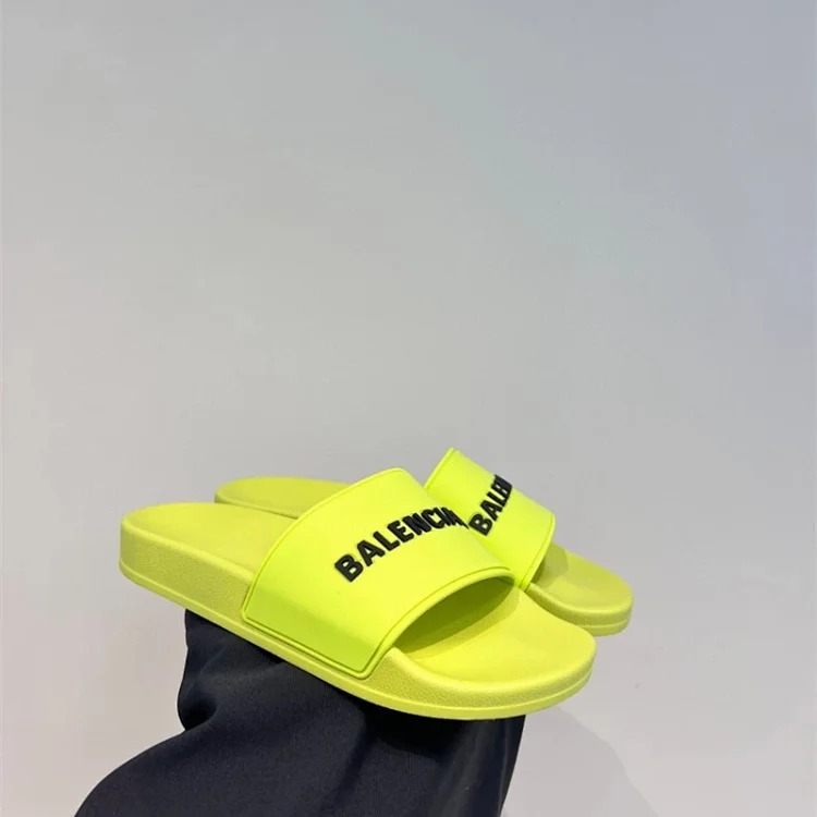 B-letter slippers couple style soft-soled one-piece beach sandals for outer wear
