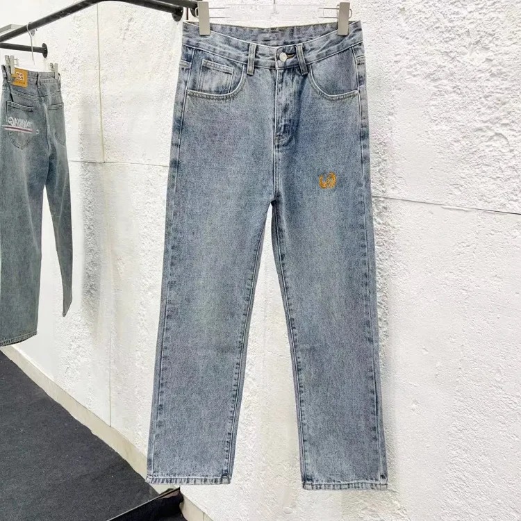 Straight leg jeans collection