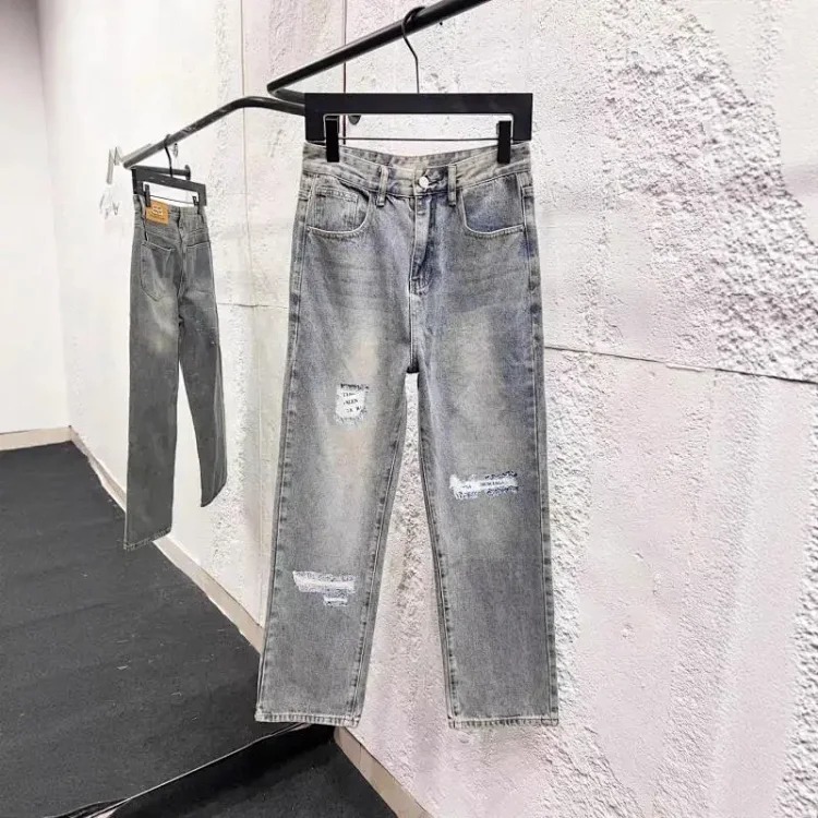 Straight leg jeans collection
