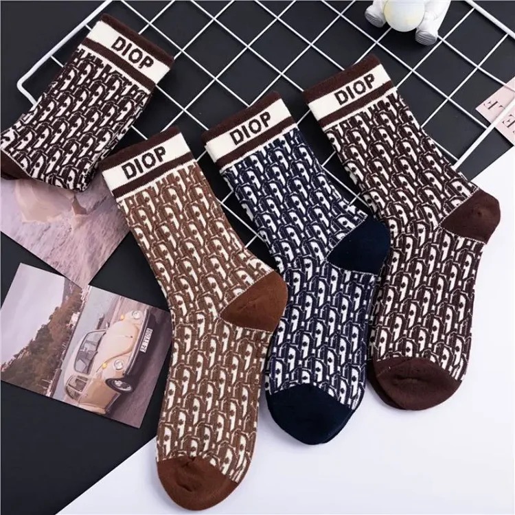 Wear stockings outside, trendy, versatile, fashionable, personalized, retro, personalized, autumn and winter warm letters