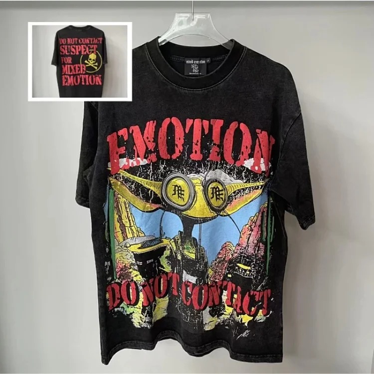Men's short-sleeved T-shirt with rhinestone color half-sleeve