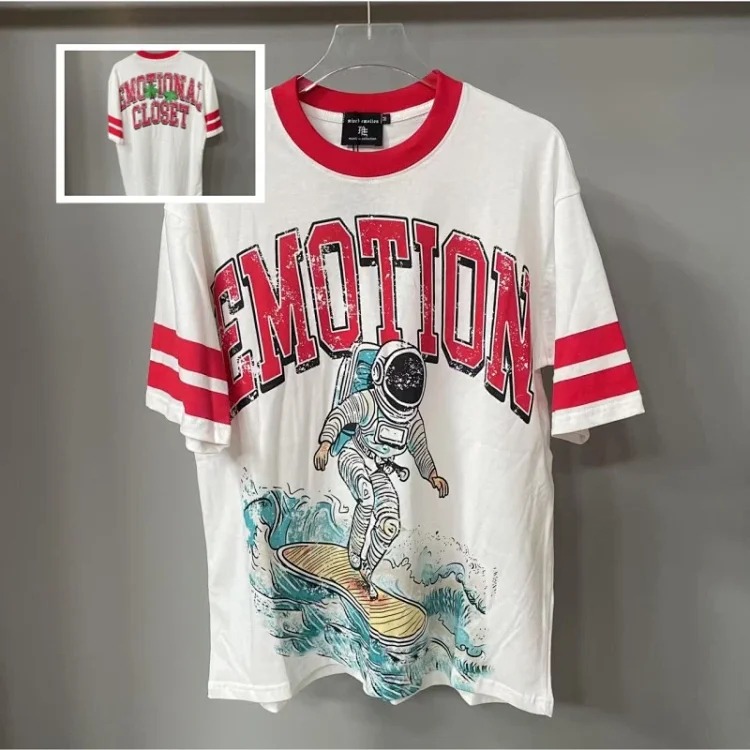 Men's short-sleeved T-shirt with rhinestone color half-sleeve