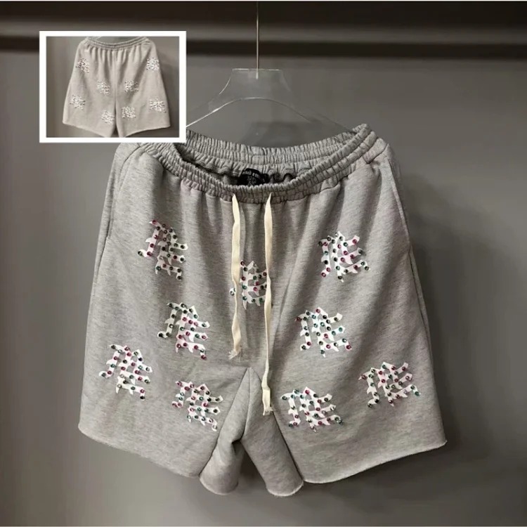 Men's short-sleeved T-shirt with rhinestone color half-sleeve