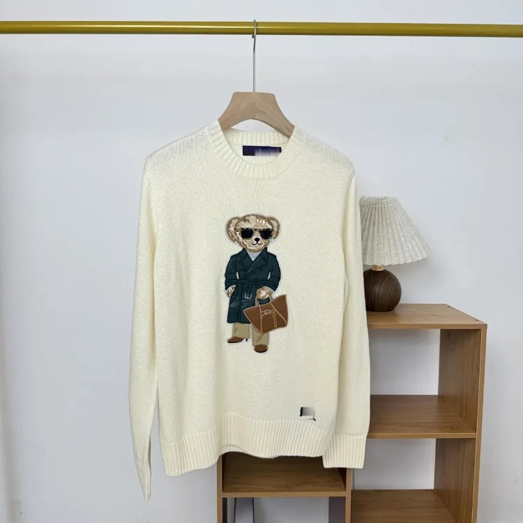 Bear autumn and winter pure cotton American flag embroidered cartoon round neck sweater