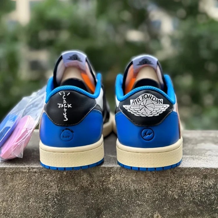 Jordan AJ1 Lightning Barb Casual Sports Shoes for Men and Women for Autumn and Style