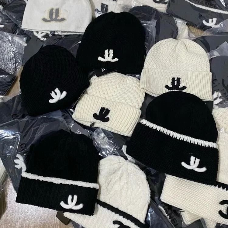Hat Women's Autumn and Winter Woolen Hat Warm Windproof and Cold Hat Versatile Letter Knitted Hat Outdoor Fashion Senior Baotou Hat