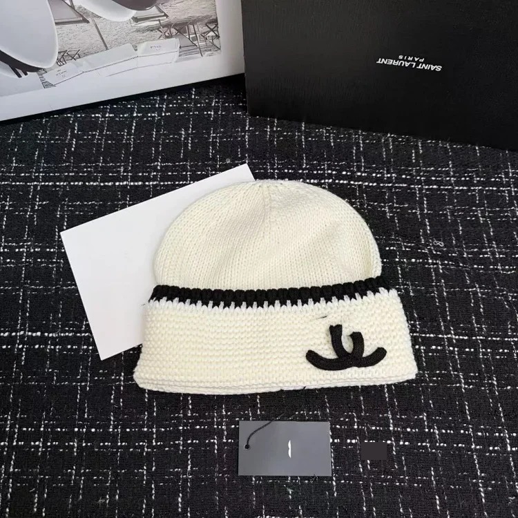 Hat Women's Autumn and Winter Woolen Hat Warm Windproof and Cold Hat Versatile Letter Knitted Hat Outdoor Fashion Senior Baotou Hat