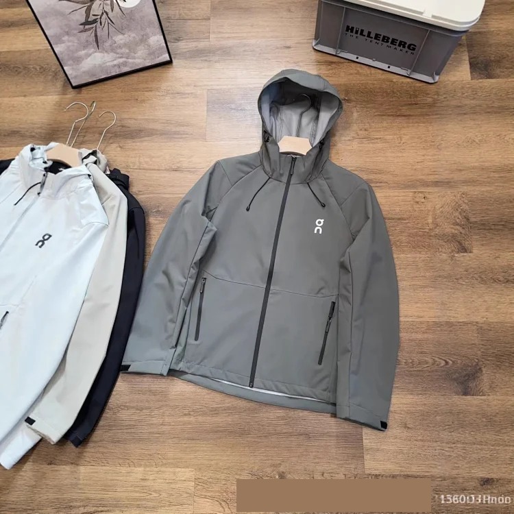 New laminated casual outdoor mountaineering sports waterproof hooded solid color jacket autumn travel windproof