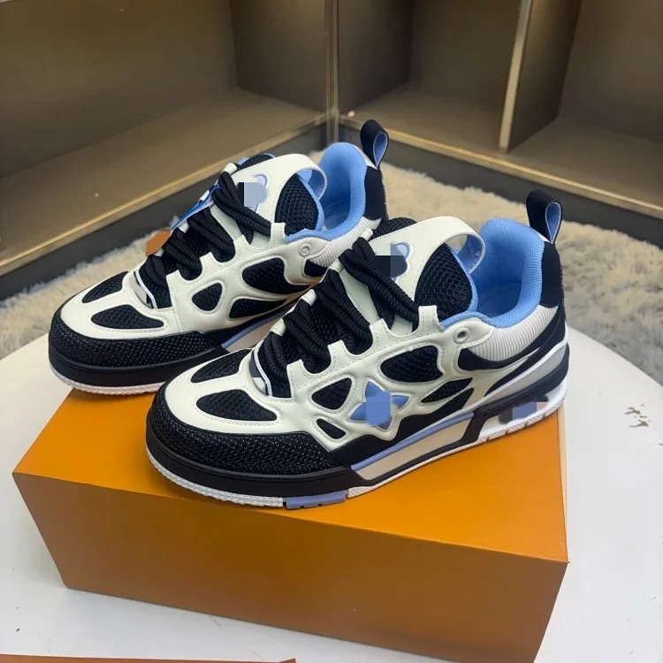 Putian Chunyuan trainer chubby four-leaf clover bread shoes, sneakers, sports for men and women, casual for couples