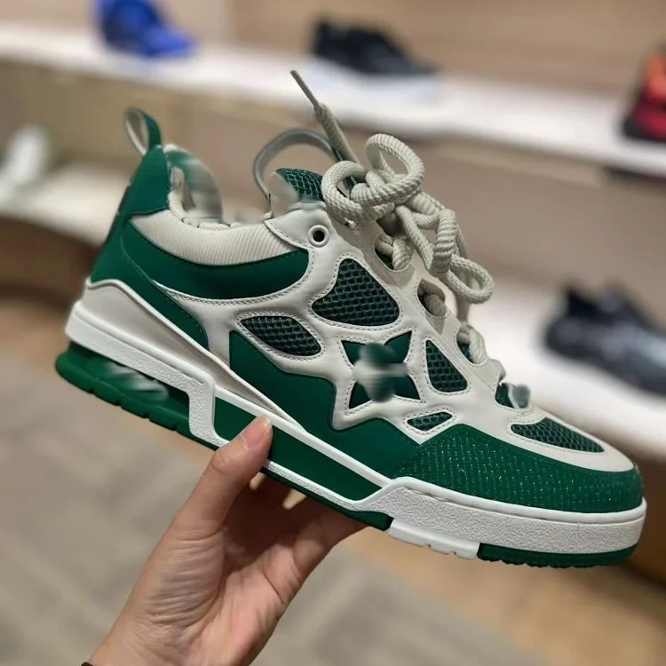 Putian Chunyuan trainer chubby four-leaf clover bread shoes, sneakers, sports for men and women, casual for couples