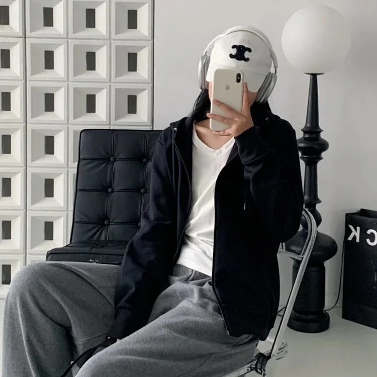Hooded jacket, sweatshirt top