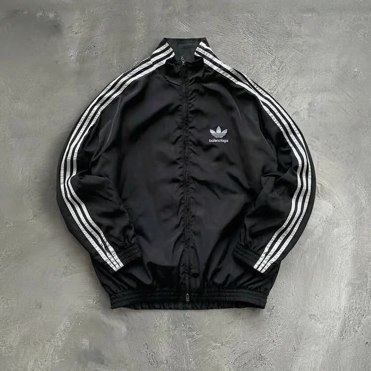 Windbreakers now in stock. WA 852 67676067