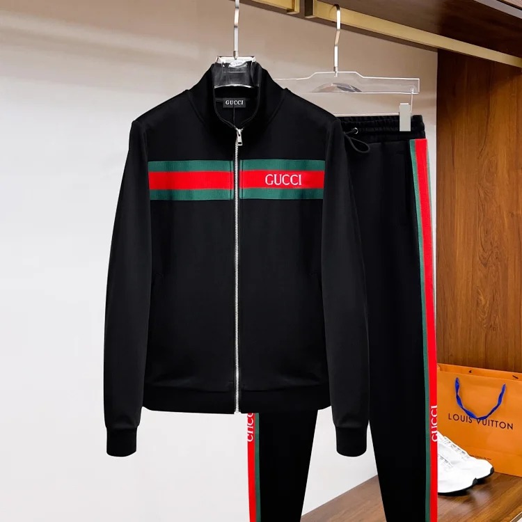 Zippered suit jacket