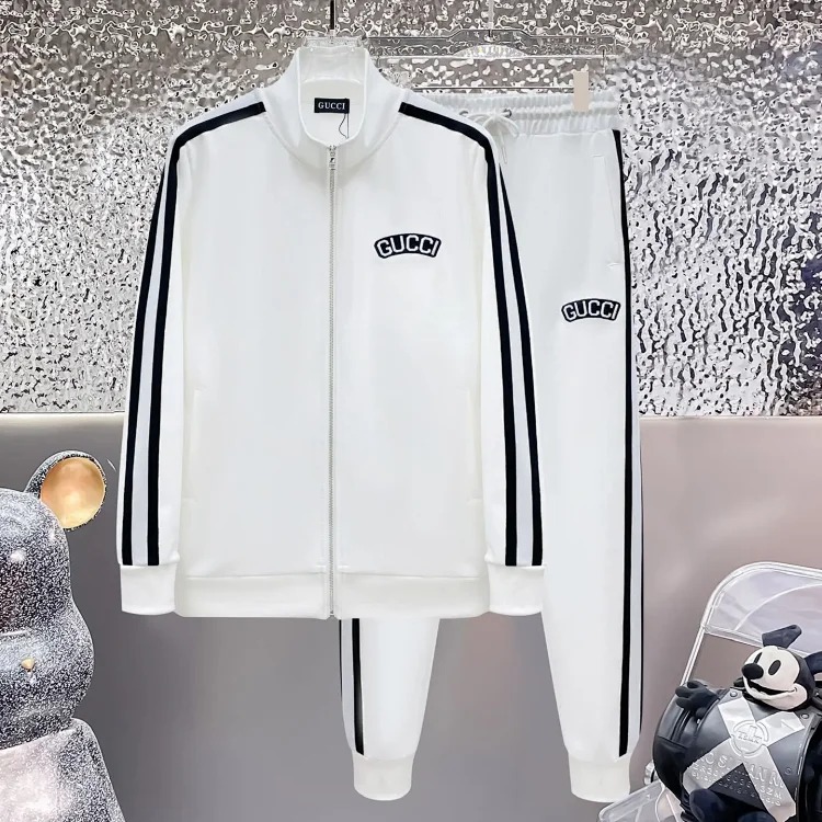 Zippered suit jacket