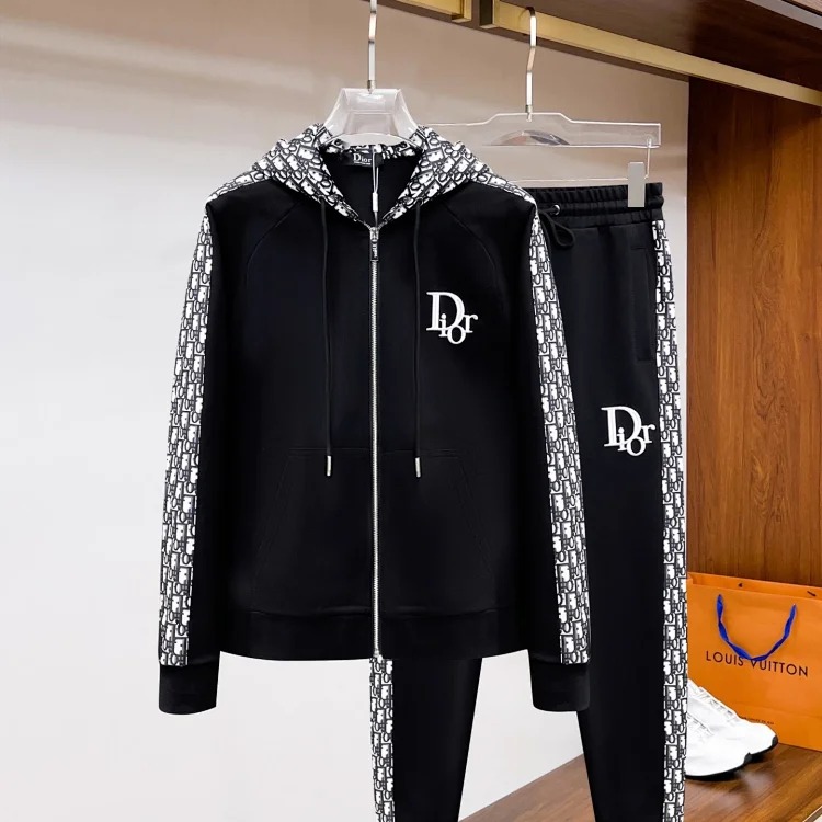 Zippered suit jacket