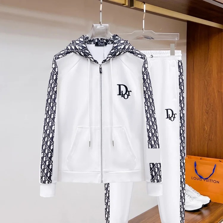 Zippered suit jacket