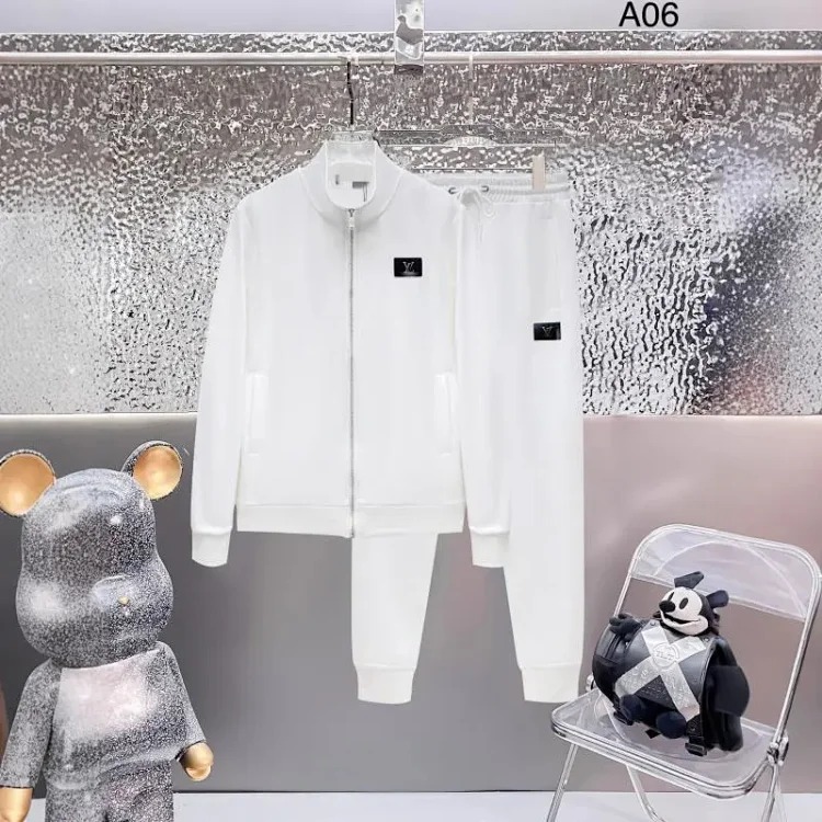 Zippered suit jacket
