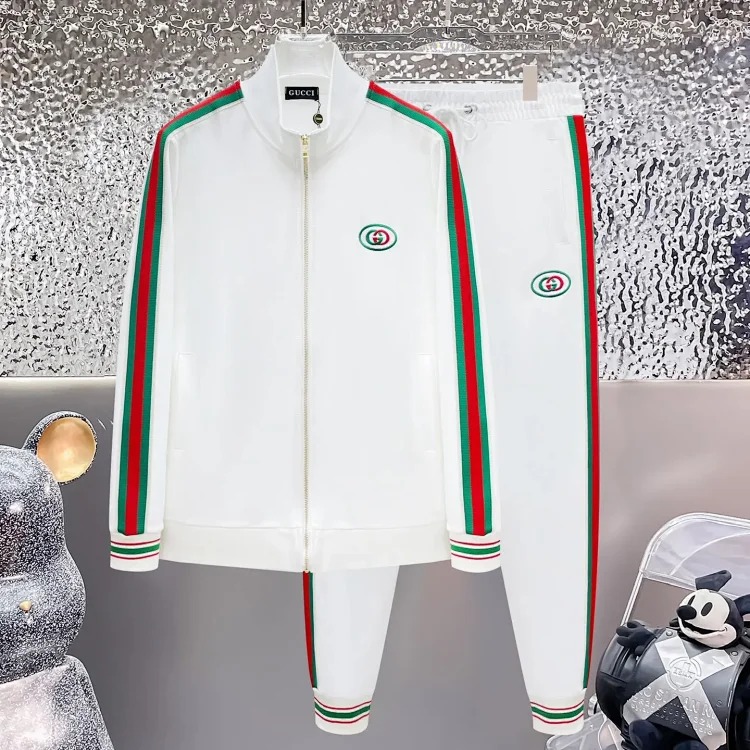 Zippered suit jacket