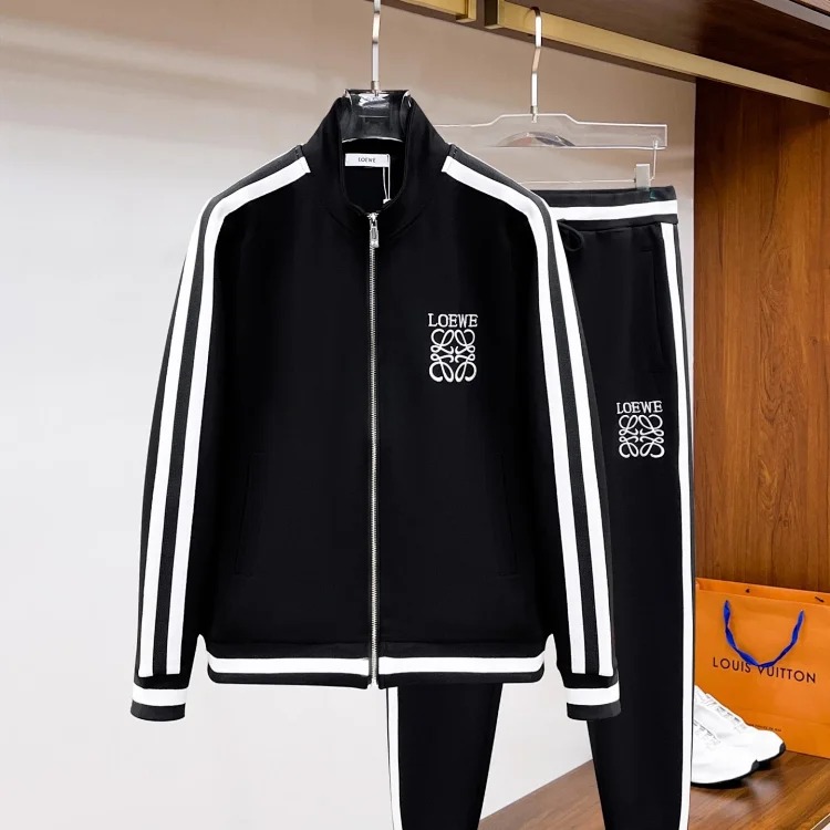 Zippered suit jacket