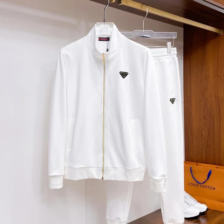 Zippered suit jacket