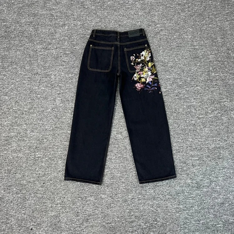 2025 new derschutze blossm European and American niche trendy brand embroidered cherry blossom casual high street jeans