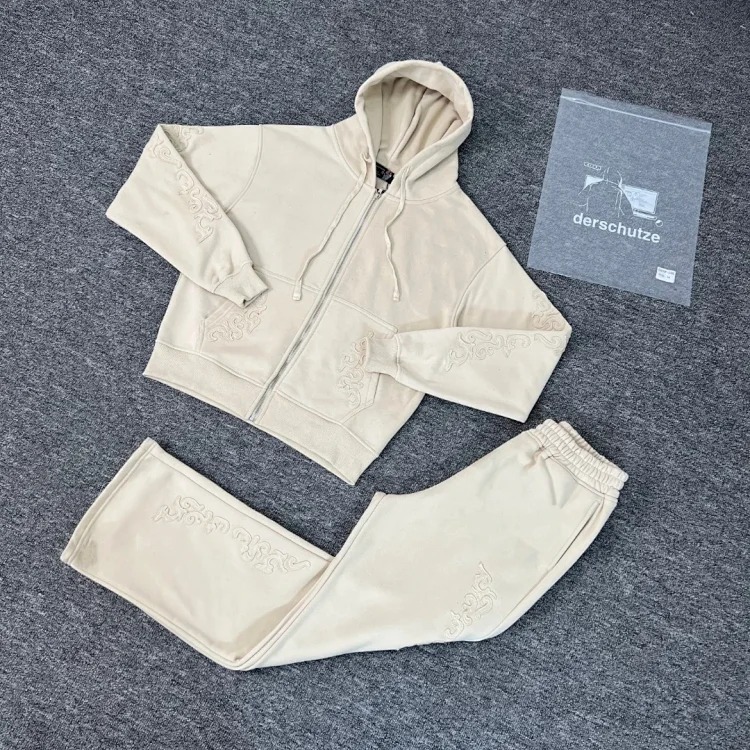 2025 new derschutze blossm European and American niche trendy brand embroidered cherry blossom casual high street jeans