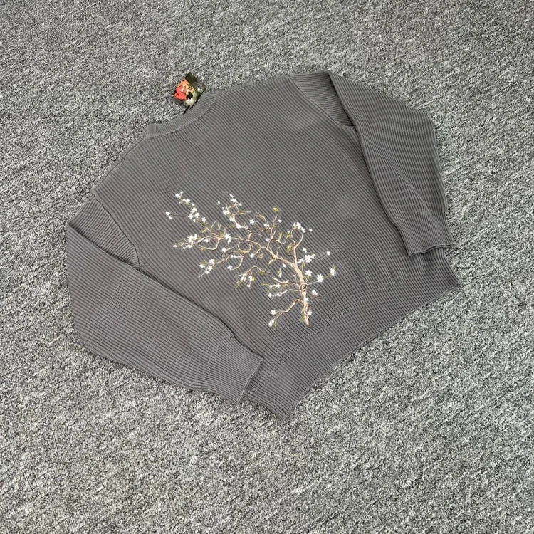 2025 new derschutze blossm European and American niche trendy brand embroidered cherry blossom casual high street jeans