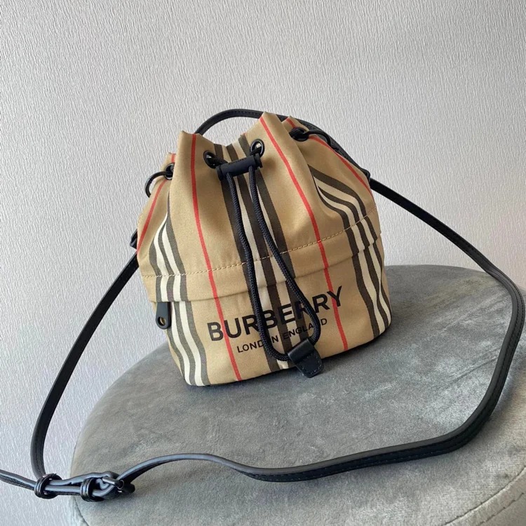 Burberry Storage Classic Plaid Canvas Bucket Bag Drawstring Bag Shoulder Crossbody Handbag Women's Bag