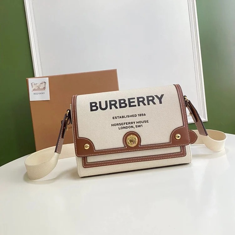 Burberry Crossbody Bag Shoulder Bag for Women Vintage Plaid and Leather Note Crossbody Bag