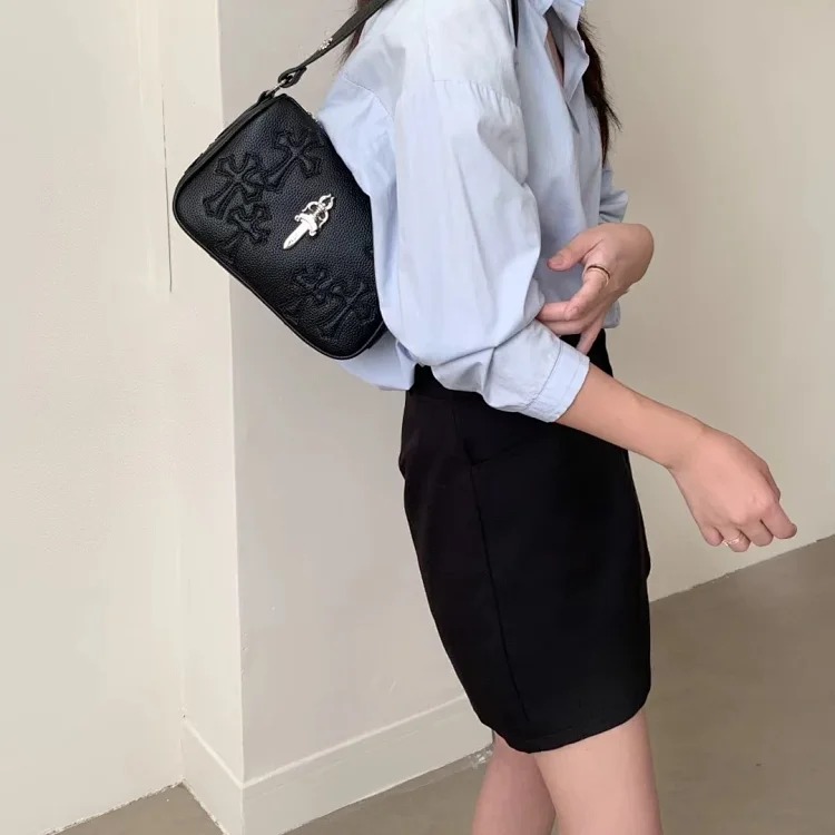 Crow Heart retro high-end pebbled shoulder underarm bag