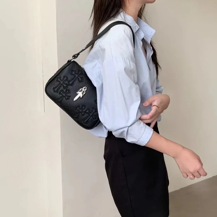 Crow Heart retro high-end pebbled shoulder underarm bag