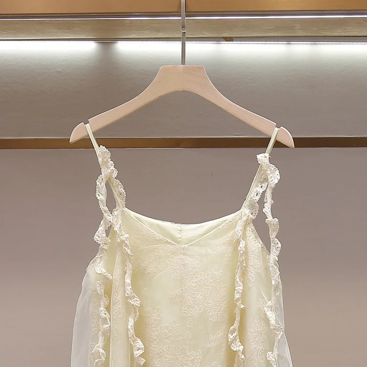Summer new romantic French elegant lace splicing backless suspender dress