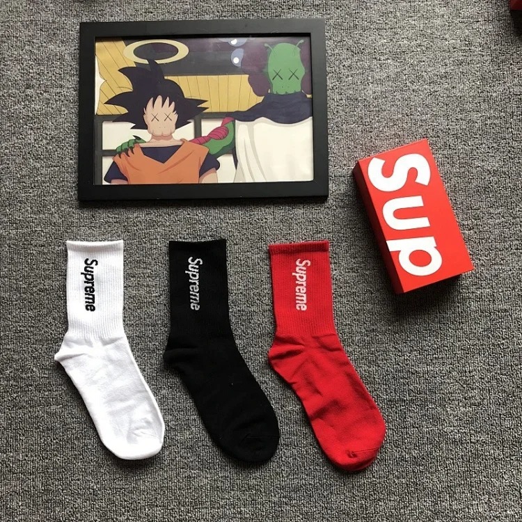 3 pairs of SUP trendy brand socks, sports mid-tube socks for men and women, mid-high top solid color skateboard socks, trendy socks