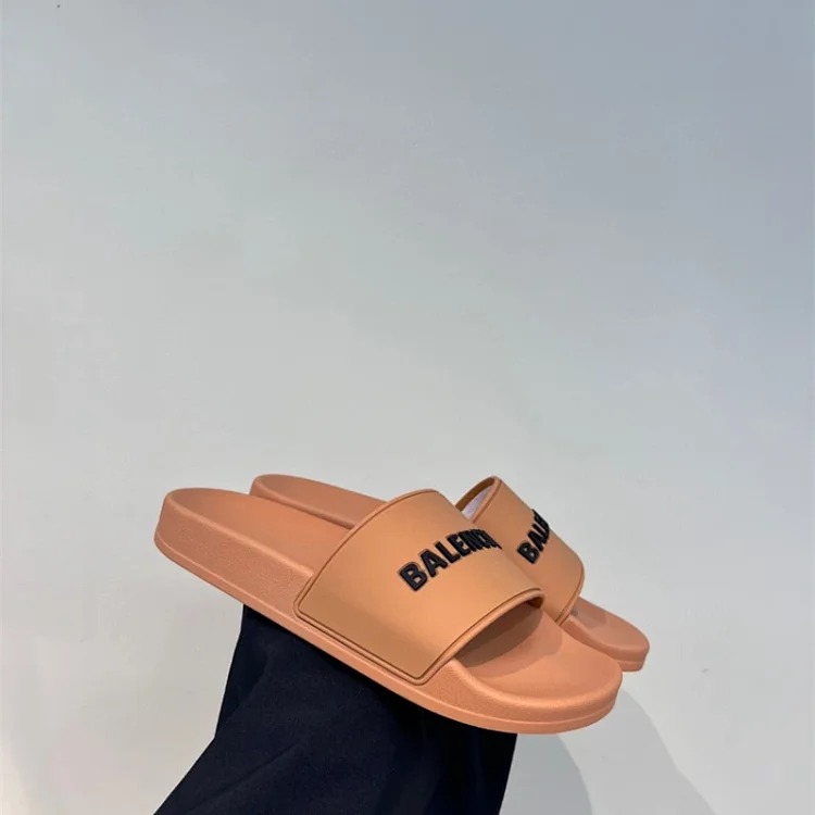 Balenciaga slippers couple style soft-soled beach sandals for outer wear