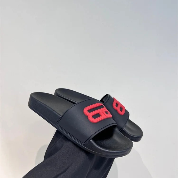 Balenciaga slippers couple style soft-soled beach sandals for outer wear