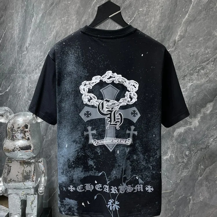 Cross horseshoe patchwork leather and ruffled short-sleeved T-shirt