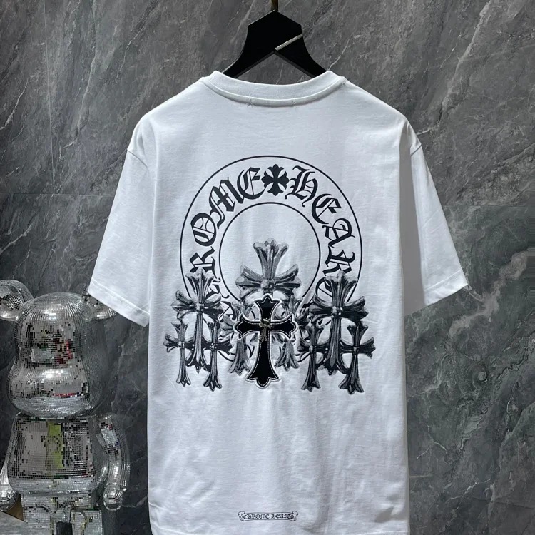 Cross horseshoe patchwork leather and ruffled short-sleeved T-shirt