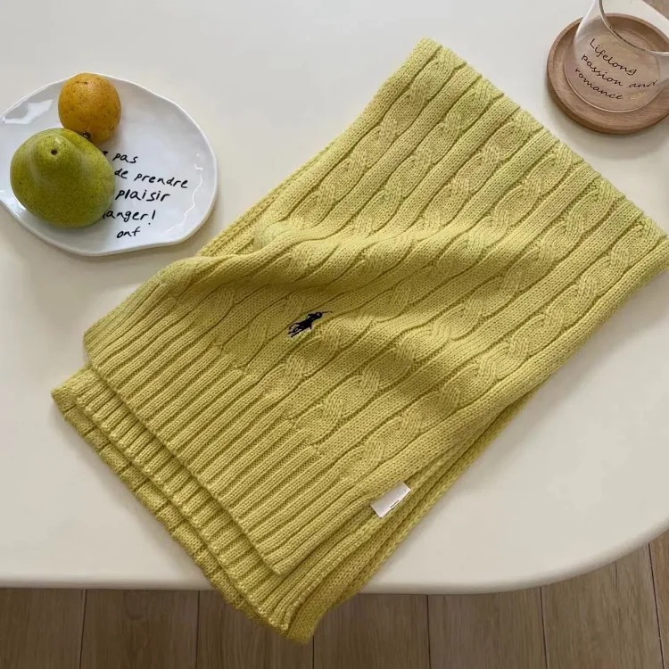 Retro British pure wool scarf embroidered