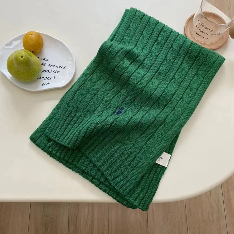 Retro British pure wool scarf embroidered