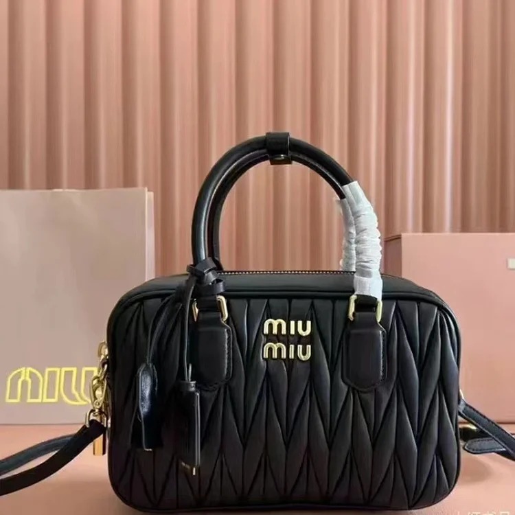 Miu Lambskin Pleated Bowling Ball Boston Daughter's Small Square Bag Versatile One Shoulder Crossbody for Women