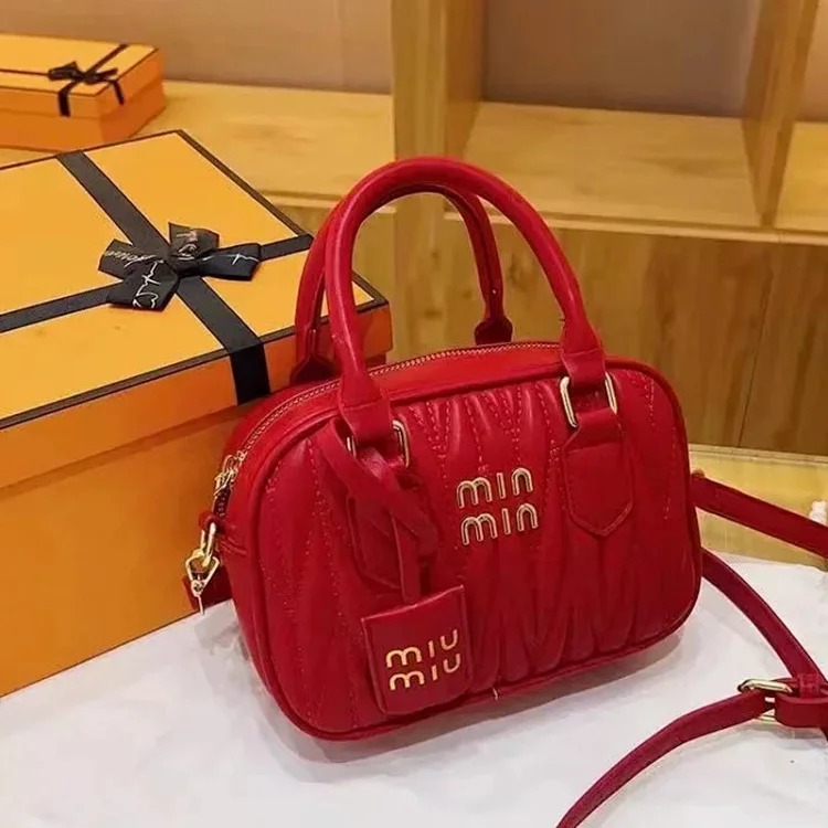 Miu Lambskin Pleated Bowling Ball Boston Daughter's Small Square Bag Versatile One Shoulder Crossbody for Women