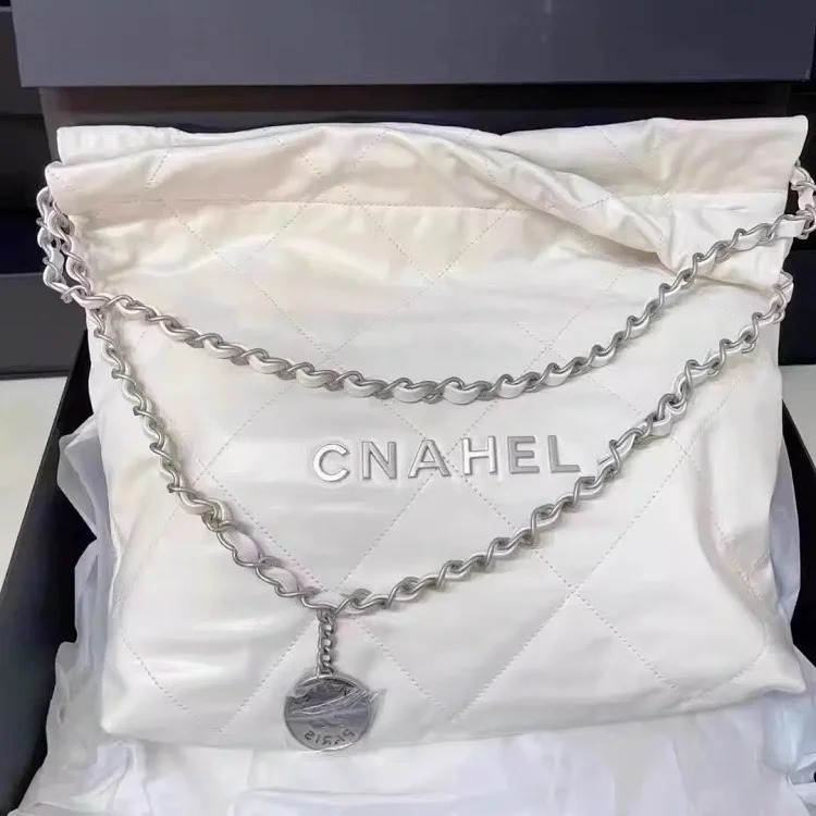 Xiaoxiangfeng Mini Garbage Bag Bag Diamond Pearl Chain Bag Genuine Leather 22bag Tote Bag Shoulder Crossbody Bag