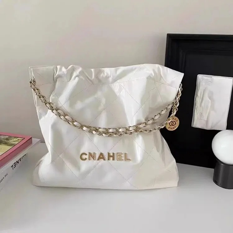 Xiaoxiangfeng Mini Garbage Bag Bag Diamond Pearl Chain Bag Genuine Leather 22bag Tote Bag Shoulder Crossbody Bag