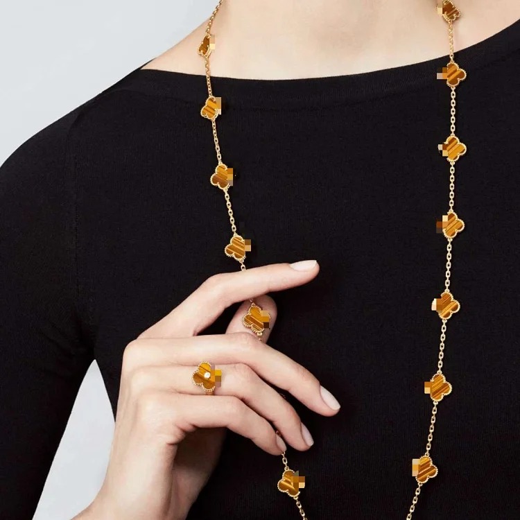 Ten Flowers and Twenty Flowers Necklace Natural Fritillaria