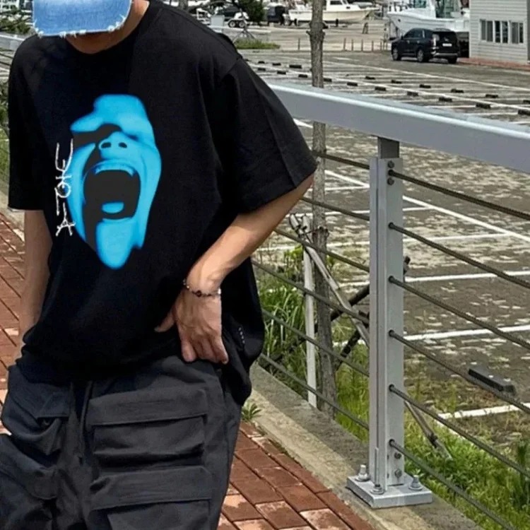 2024 New Travis Scott Cactus Jack Utopia Joint Model Crying Blue Face Short Sleeves