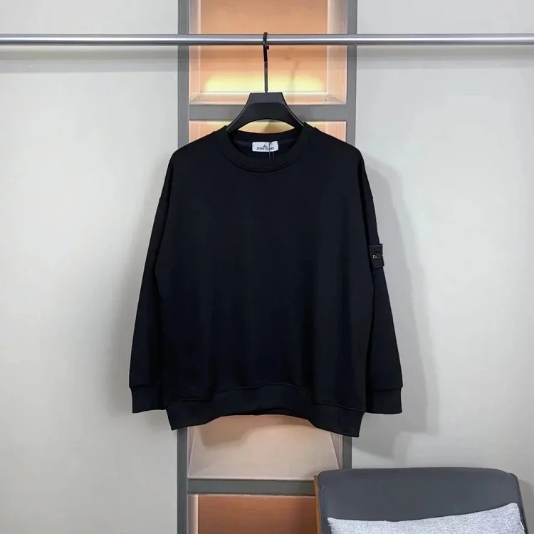 Round neck pullover long sleeve sweatshirt, same style for men and women