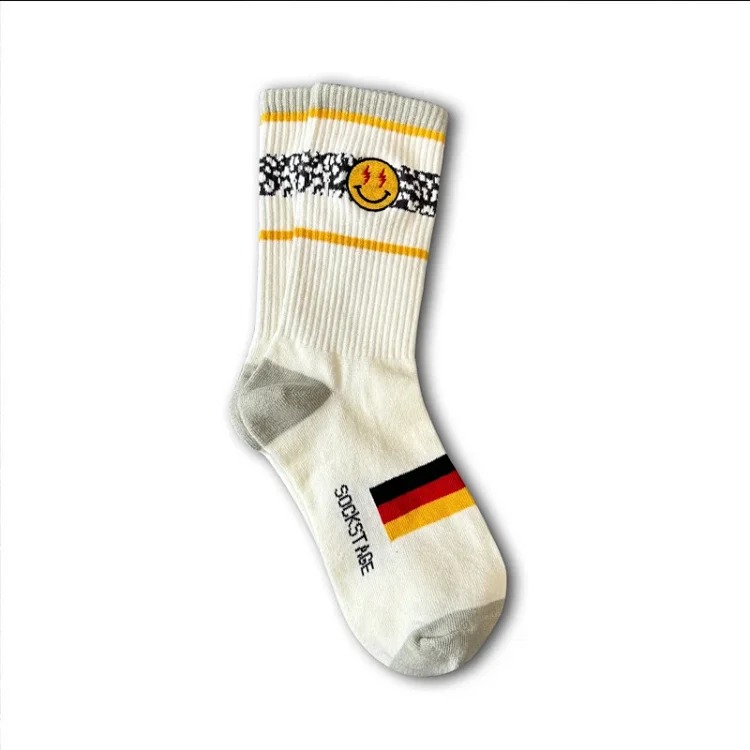 Smiley face embroidered socks street skateboard sports casual mid-calf cotton socks