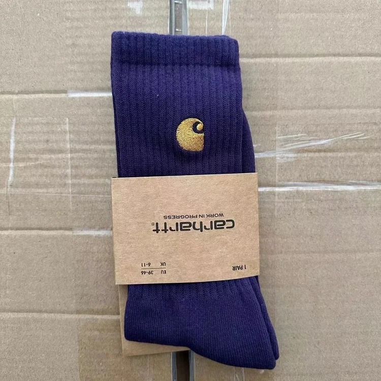 Carhartt men's and women's European and American fashion brand towel bottom gold label embroidery simple workwear style skateboard sports socks