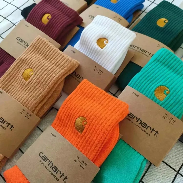 Carhartt men's and women's European and American fashion brand towel bottom gold label embroidery simple workwear style skateboard sports socks
